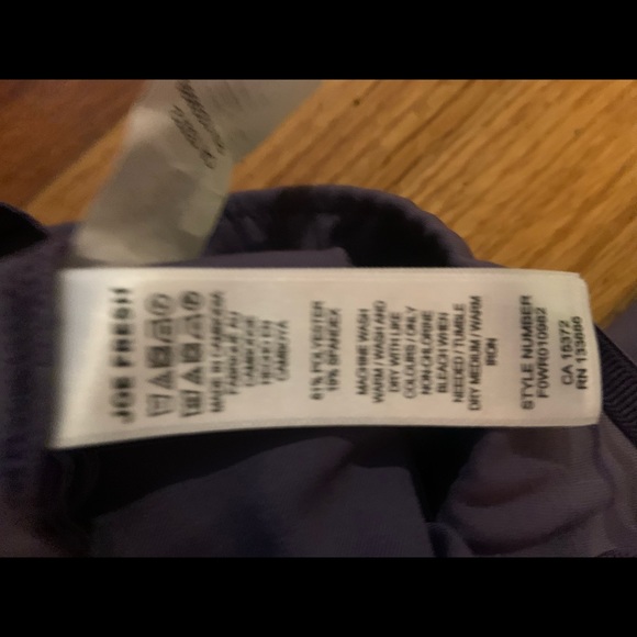 Joe Fresh Cropped Pants - Picture 4 of 5